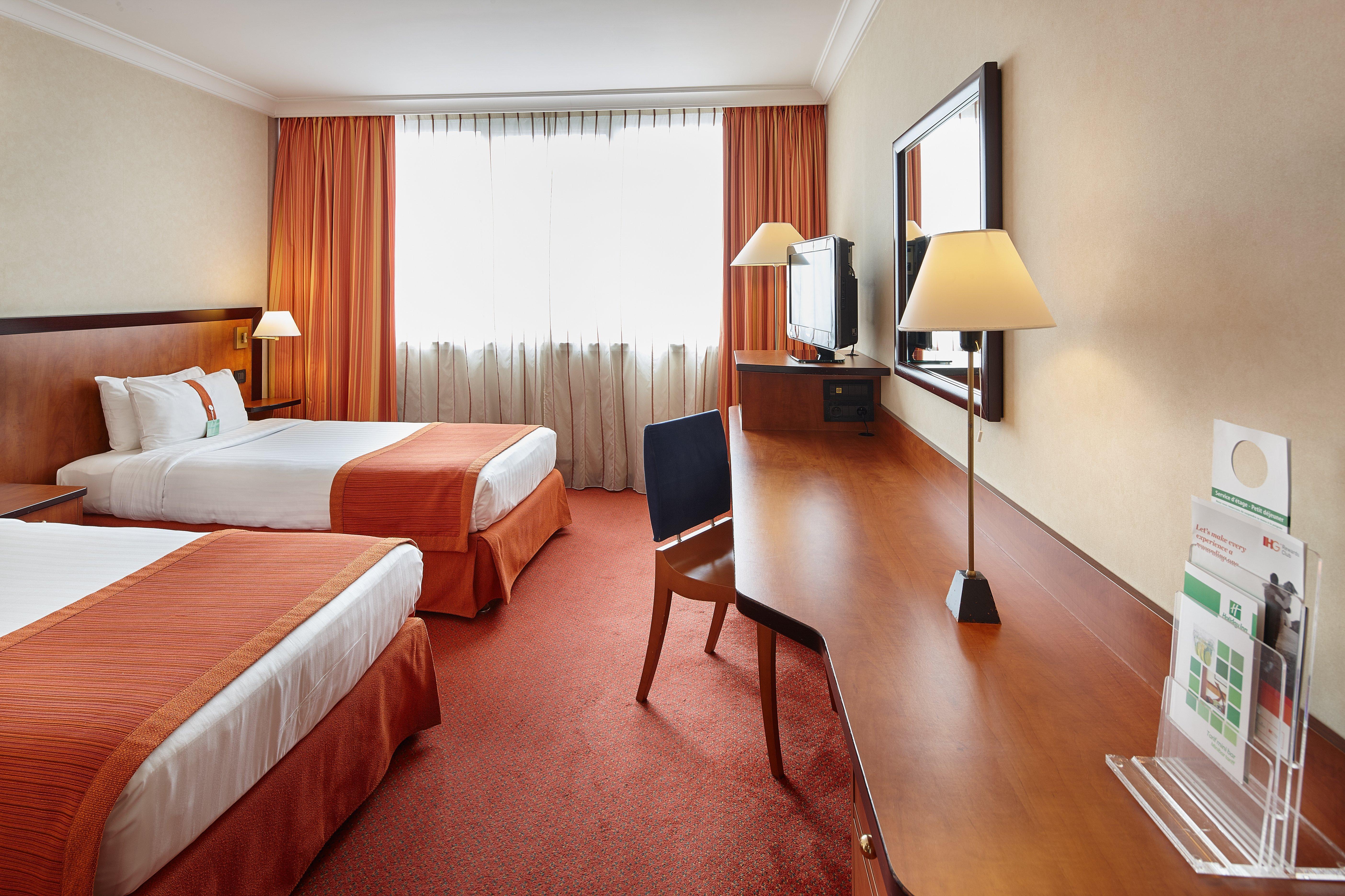 Doubletree By Hilton Paris Bougival