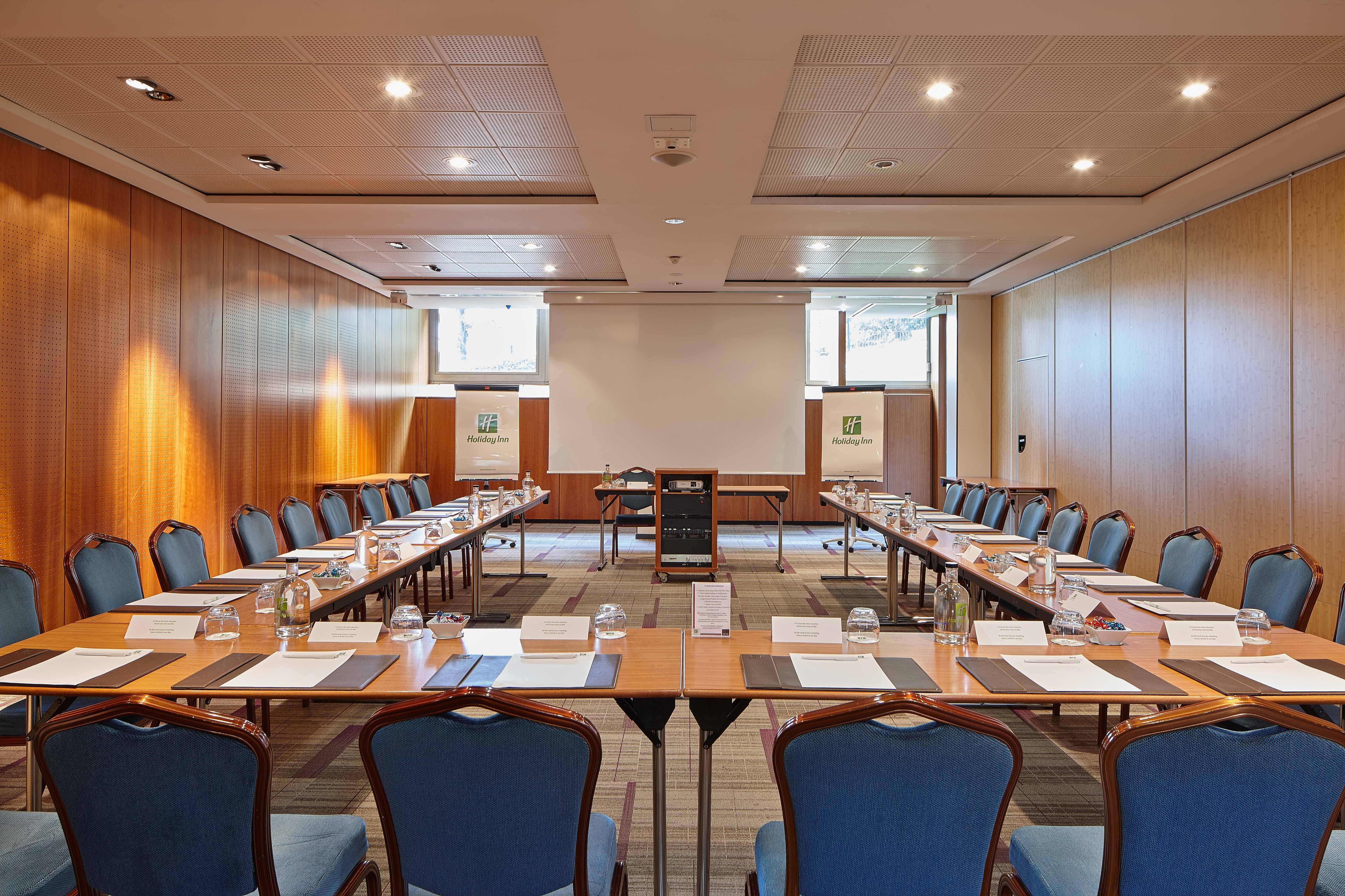 Doubletree By Hilton Paris Bougival