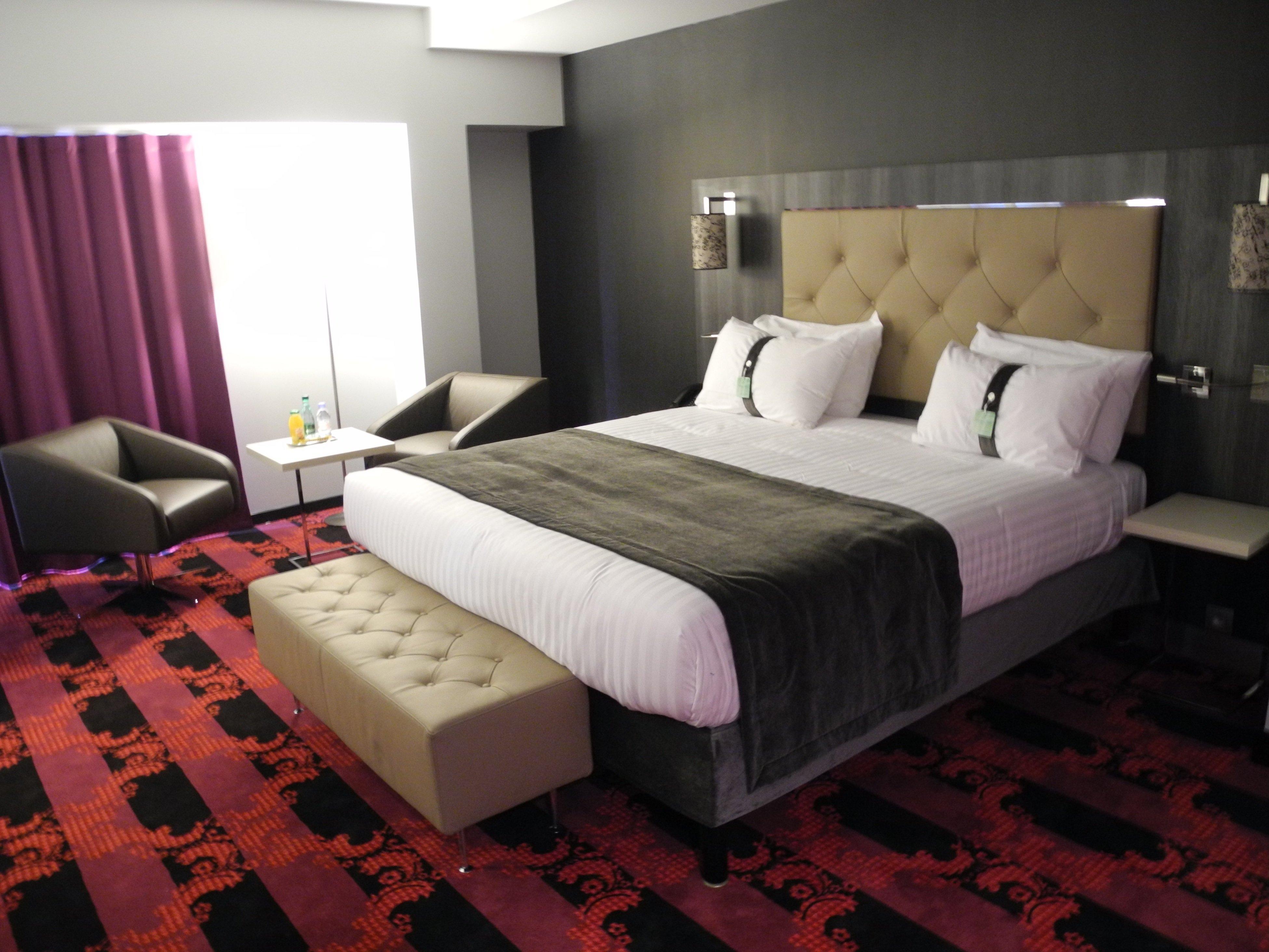Doubletree By Hilton Paris Hotel